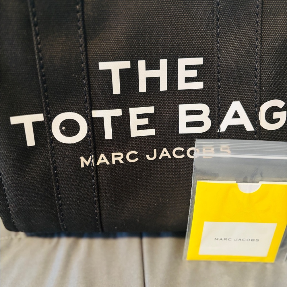 Marc Jacobs Black Tote Bag with White Accents